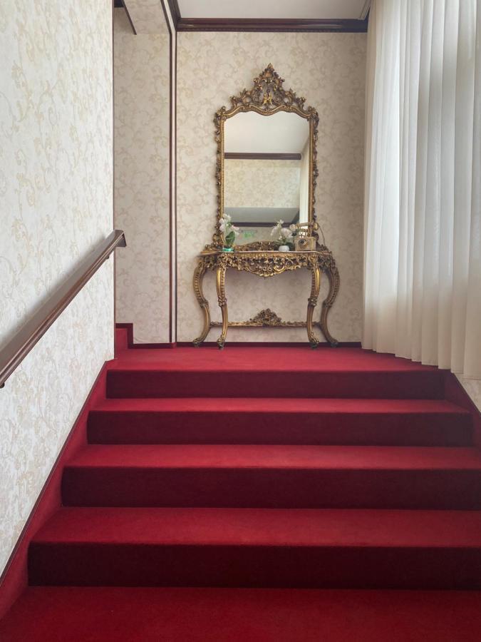 Hotel Onix Роман Екстериор снимка